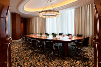 上海商务酒店董事会议室
